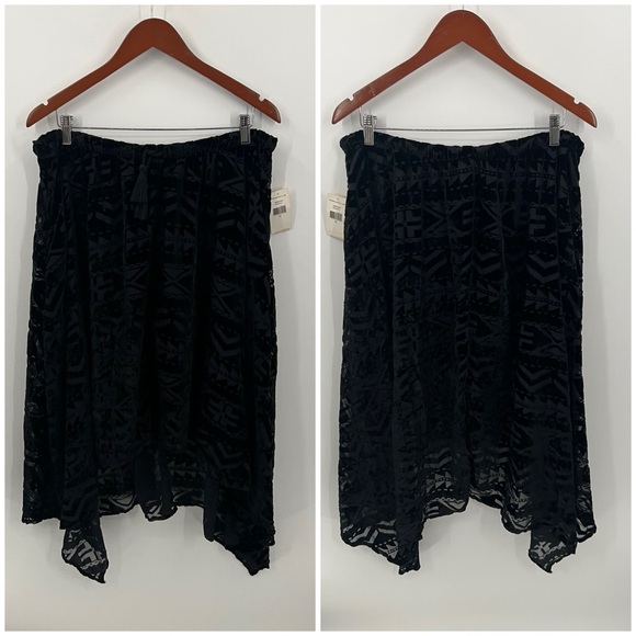 Denim & Supply Ralph Lauren Dresses & Skirts - Denim & Supply Ralph Lauren black burnout velvet midi skirt